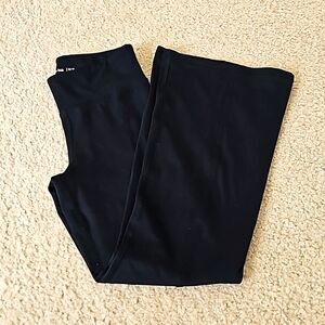Abercrombie Kids Active Flare Leggings Size 9/10